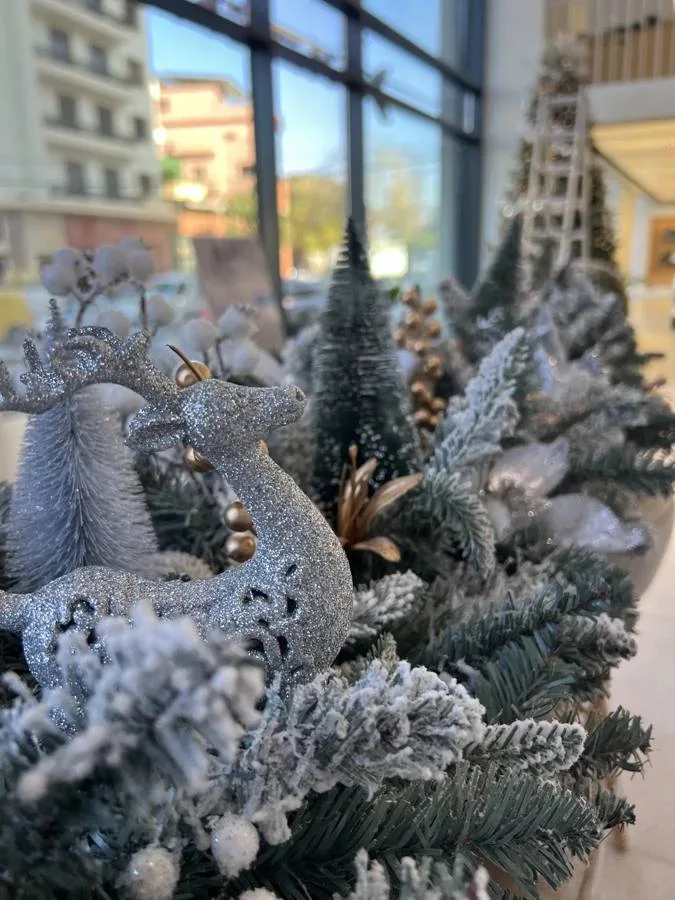 Why Christmas décor is decided in October. · SevenPees